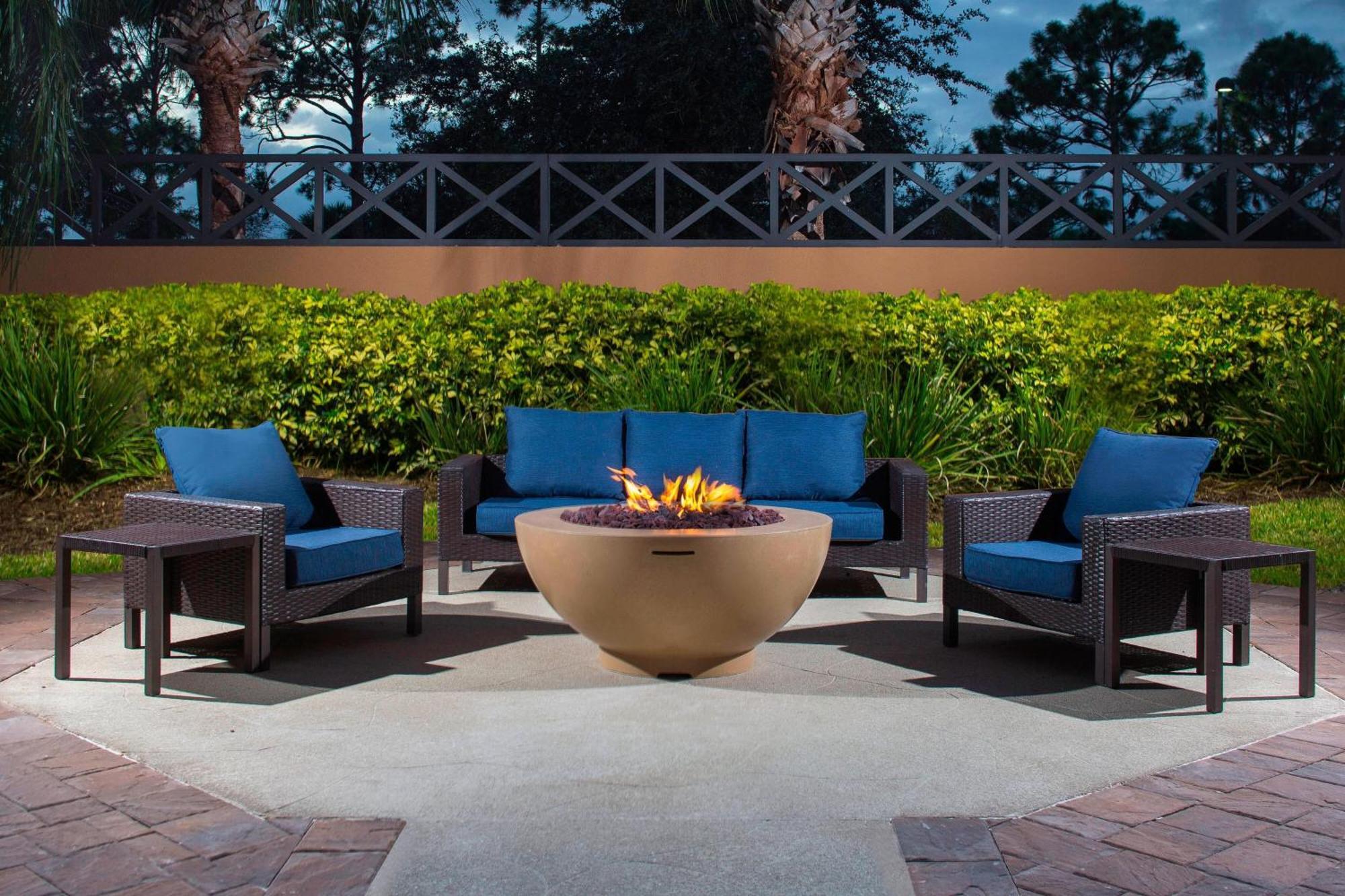 Courtyard By Marriott Daytona Beach Speedway/Airport Exterior foto